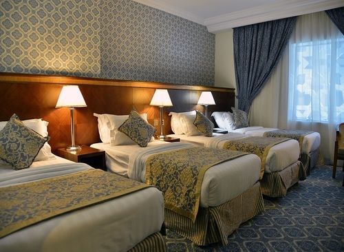 Nozol Royal Hotel